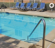 Swimming Pool 2 Extended Stay America Albuquerque Rio Rancho Blvd