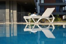 スイミングプール Mene Suites Apart Otel