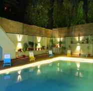 Swimming Pool 4 Zostel Pushkar