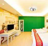 Kamar Tidur 4 Mount Emei Teddy Bear Hotel