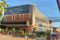 ภายนอกอาคาร You Empire Hostel & Bar