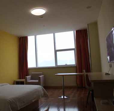 Bedroom 2 7 Days Inn Wuhan Xudong Hubei University Branch