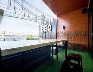 Bên ngoài 2 Bed Loft Cafe