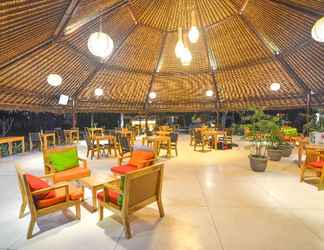 Restoran 2 Gili Air Lagoon Resort by Platinum Management