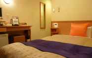 Kamar Tidur 3 Hotel 1-2-3 Shimada