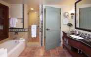 Toilet Kamar 3 Los Gatos A Greystone Hotel