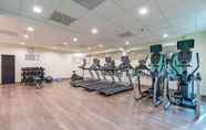 Fitness Center 6 Hol. Inn Exp.  ARLINGTON NORTH – STADIUM AREA
