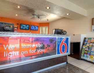 Lobi 2 Motel 6 San Diego El Cajon