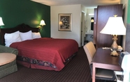 Bilik Tidur 3 Masters Inn Augusta Washington Road