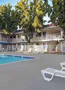 SWIMMING_POOL Motel 6 San Jose South