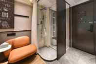 In-room Bathroom ZMAX Hotels Beijing Jiuxianqiao Lido 798