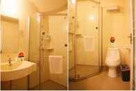 Toilet Kamar GreenTree Inn Beijing Yuegezhuang Business Hotel