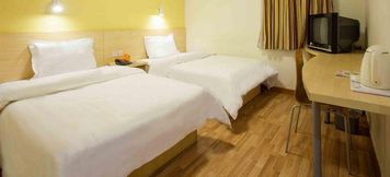Bilik Tidur 4 7 Days Inn Beijing Daguanyuan Branch