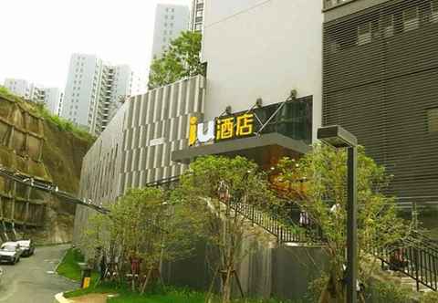 Bangunan IU HOTELSA GUIYANG JINYANG CENTURY CITY SHOPPING C