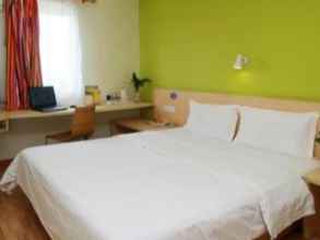 Kamar Tidur 4 7 Days Inn Nanchang Long Life Palace