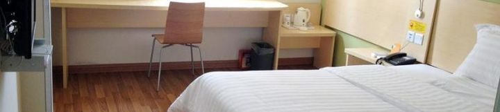 Bedroom 2 7 Days Inn Nanchang Train Station Second Branch