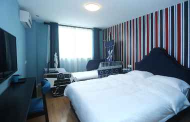 Kamar Tidur 2 DH ART HOTEL