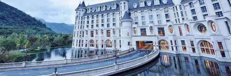 Exterior Yin Run Jin Jiang Castle Hotel