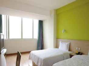 Kamar Tidur 4 7DAYS INN SHAOYANG PEOPLE S SQUARE