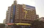 Bangunan 3 7 Days Inn Yunfu Luoding Central Branch