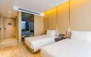 Kamar Tidur 6 Atour S Hotel Shanghai Oriental Pearl Tower