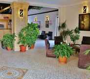 Lobi 2 BACAHAN HOTEL