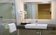 In-room Bathroom 4 Greentree Inn Hefei City Baohe District Garden Ave