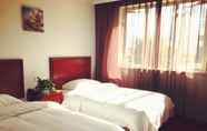 Bedroom 5 Greentree Inn Zhenjiang West Zhongshan Road Railwa