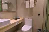 In-room Bathroom Greentree Inn Luoyang Ruyang County Dujuan Avenue