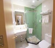 In-room Bathroom 6 Greentree Inn Zhengzhou Fangte Green Expo Park Sha