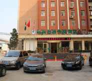 Exterior 4 Greentree Inn Shandong Jinan East Wenhua Road Tais