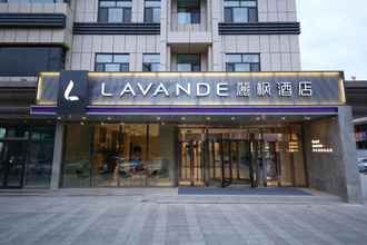 Bangunan 4 Lavande Hotels Urumqi Diwopu International Airport