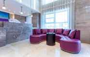 Lobi 5 LAVANDE HOTELS NANCHANG QINGSHANHU WANDA