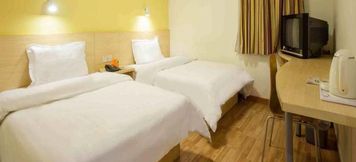 ห้องนอน 5 7 Days Inn East Train Station Branch