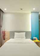 BEDROOM 7Days Inn Longtou Si North Railway Station North S