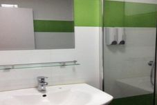 Bilik Mandi dalam Bilik 7 Days Inn Suzhou Dushu Lake Gaojiaoyuan