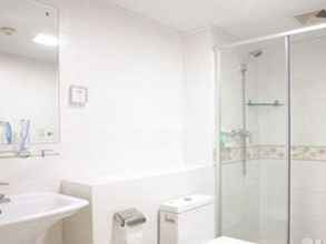 In-room Bathroom 4 7 Days Inn Zhangjiajie Wulingyuan Branch