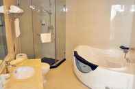 In-room Bathroom Greentree Inn Xuzhou Benteng Avenue Express Hotel