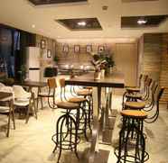 Bar, Kafe dan Lounge 3 7Days Premium Shanghai Wild Animal Park