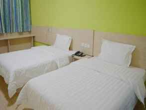 Bedroom 4 7 DAYS INN SHIJIAZHUANG DEVELOP ZONE TIANSHAN STRE