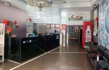 Lobi 2 PAI HOTELS YANTAI HIGH SPEED RAILWAY STATION BUS T