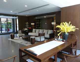 Lobby 2 Huali Hotel (Creative Park Store)