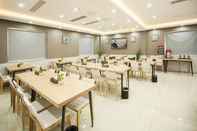 Restaurant GYA Jiaxing Tongxiang City Century Avenue Hotel