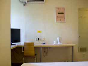 Bedroom 7 DAYS INN YANGJIANG YANGCHUN BUS TERMINAL