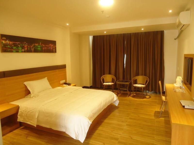 Bedroom 4 7 Days Inn·Zhuhai Gaolangang Pinsha