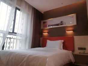 Bedroom 4 7 Days Yupin Lanzhou New District Airport Store Hi