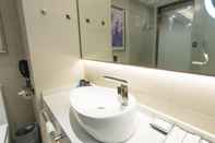 In-room Bathroom LAVANDE HOTELA WUHAN JIANGHAN ROAD WANDA PLAZA