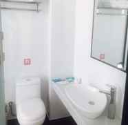 Toilet Kamar 2 PAI HOTEL BEIJING TONGZHOU RENMIN UNIVERSITY BRANC