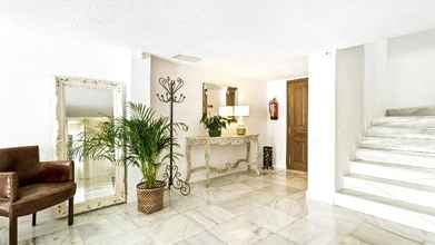 Lobi 4 VILLA MARINA PUERTO BANUS