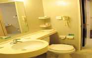 In-room Bathroom 3 Jinjiang Inn MuDu Old Town Xie Cun Road Branch